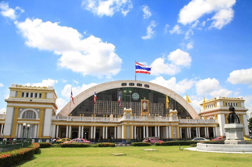 Assembly Hostel Bangkok Luaran gambar